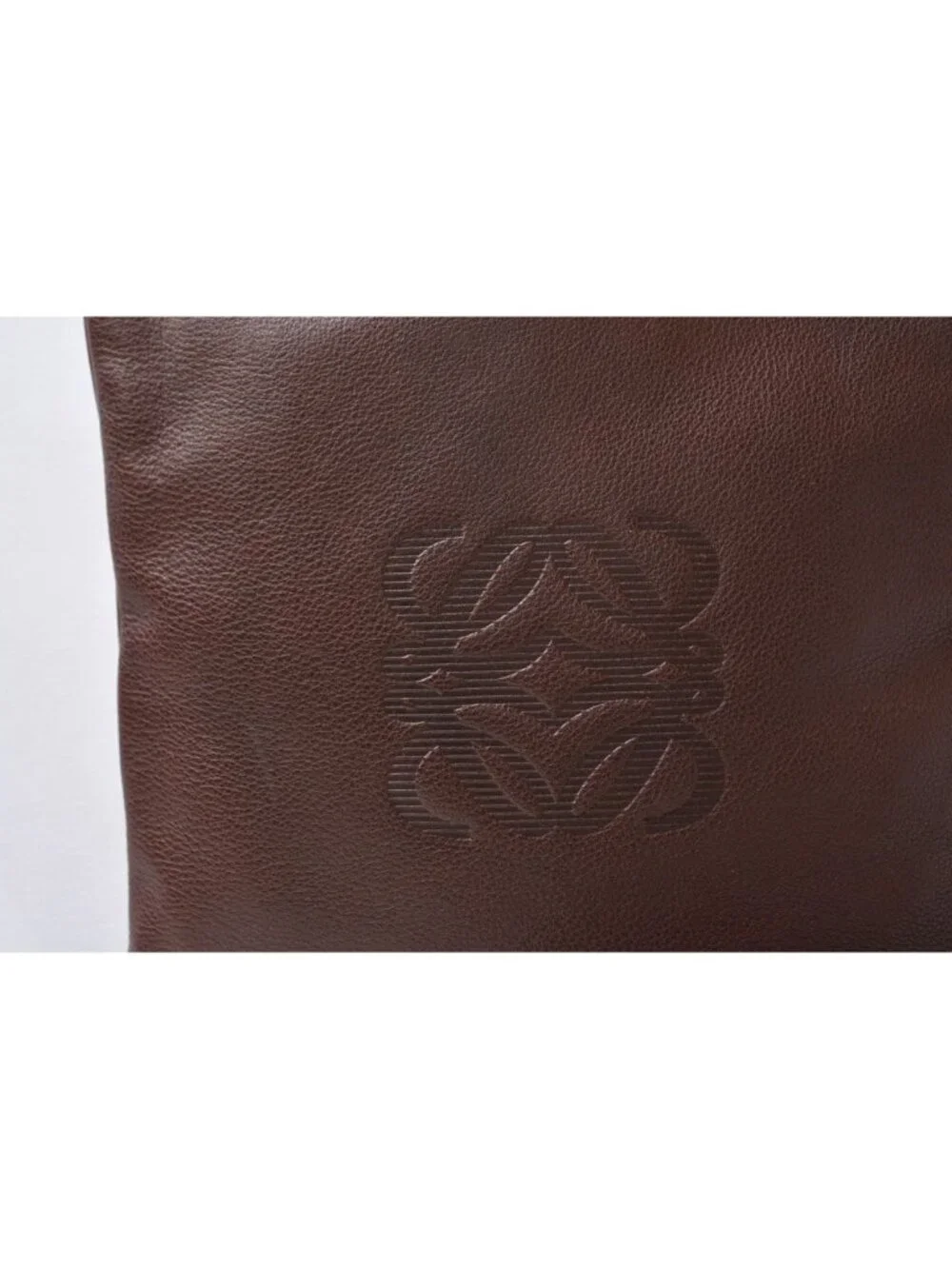 Loewe Shoulder Bag Vintage Anagram Calfskin Brown